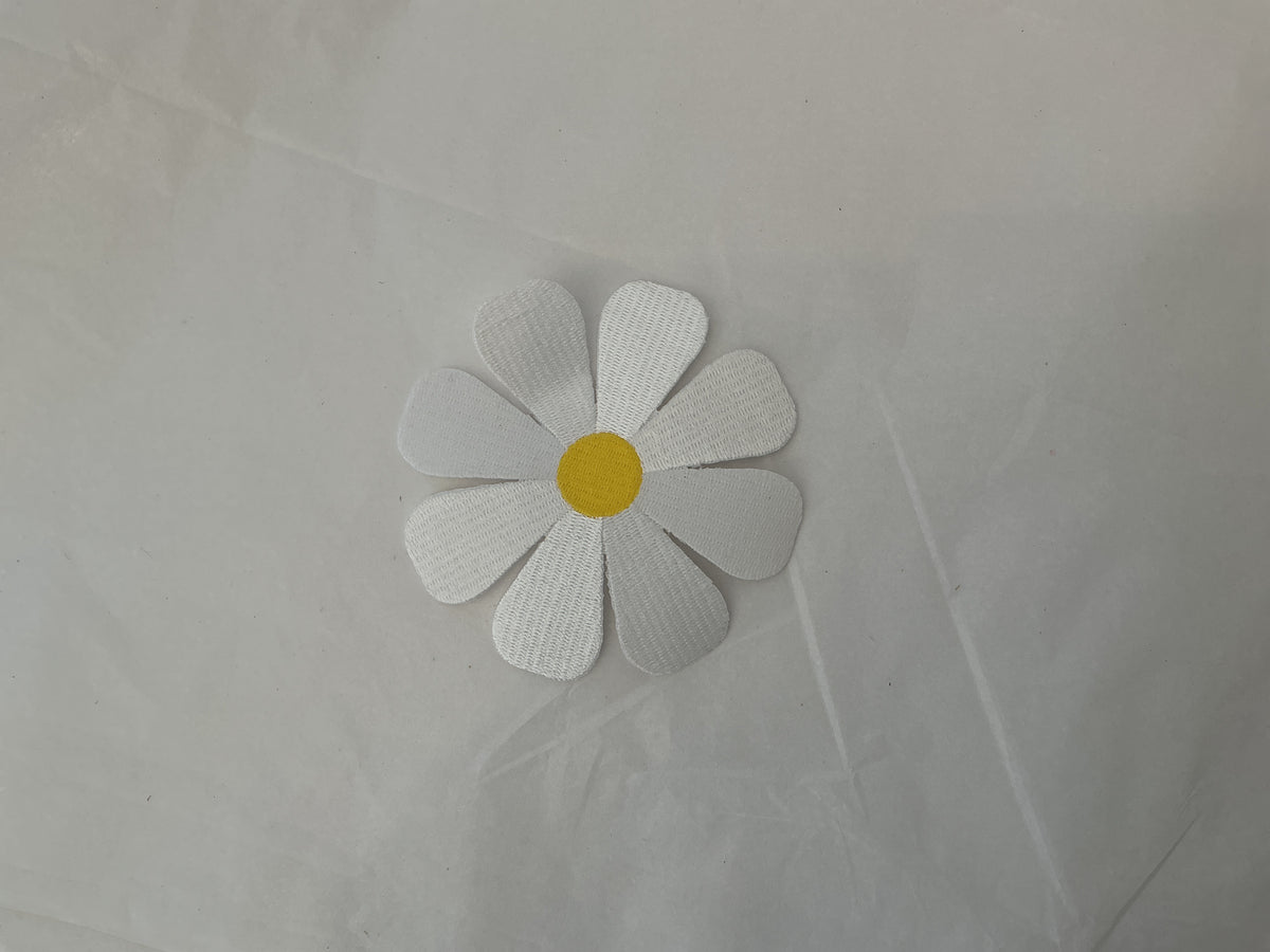 XL White Daisy Patch