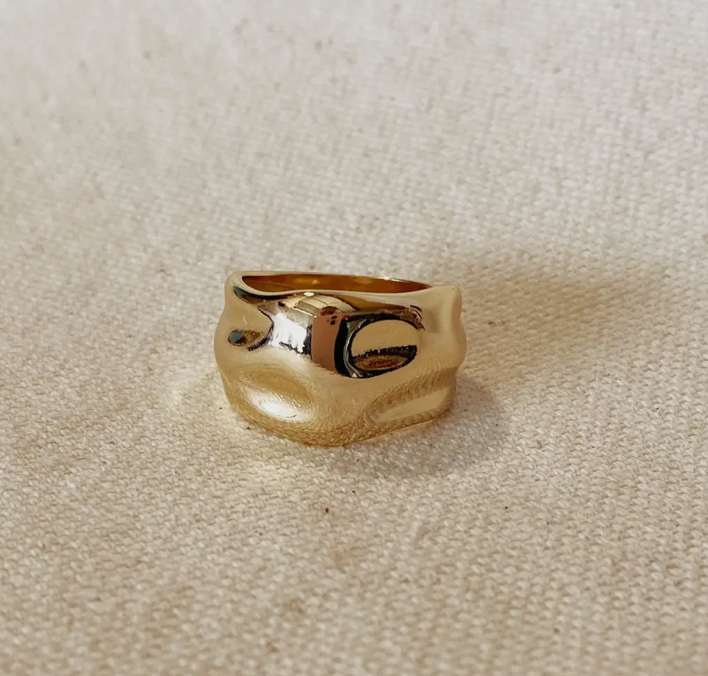 Wavy Wide Band Ring
