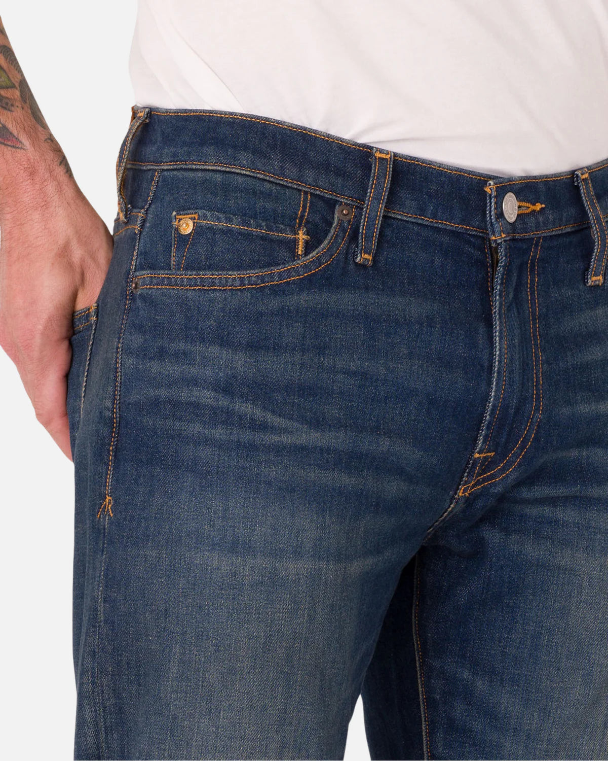 ATHLETIC STRAIGHT DENIM JEANS - DIRTY VINTAGE