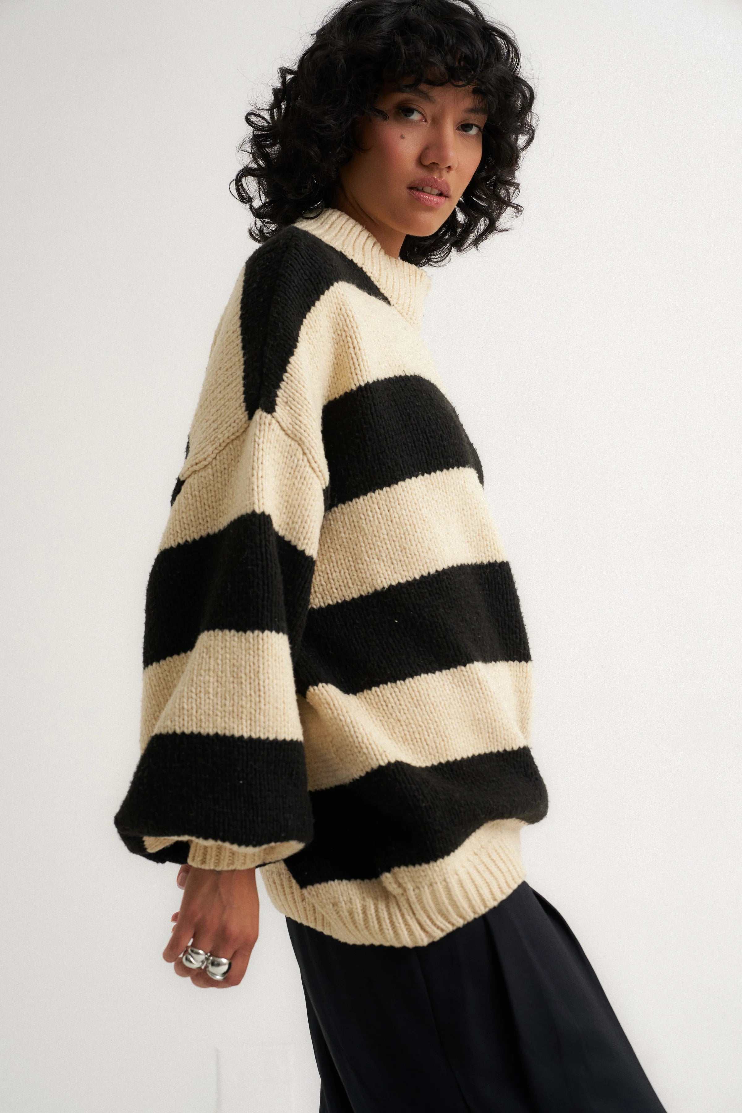 Bellamy Pullover - Black Stripe