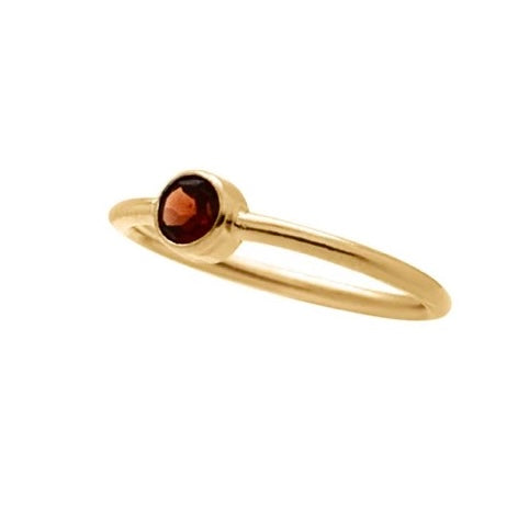 Classic Jewel Ring Garnet