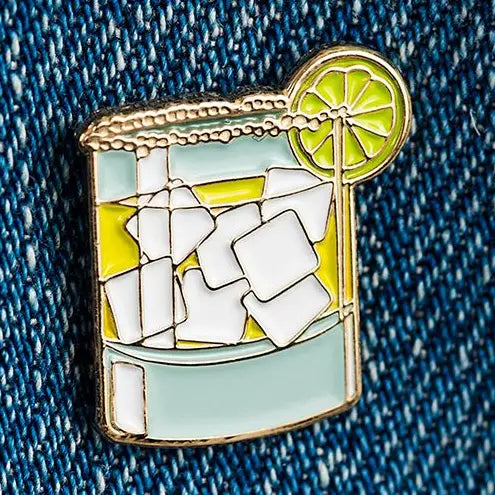 Gin and tonic cocktail pin