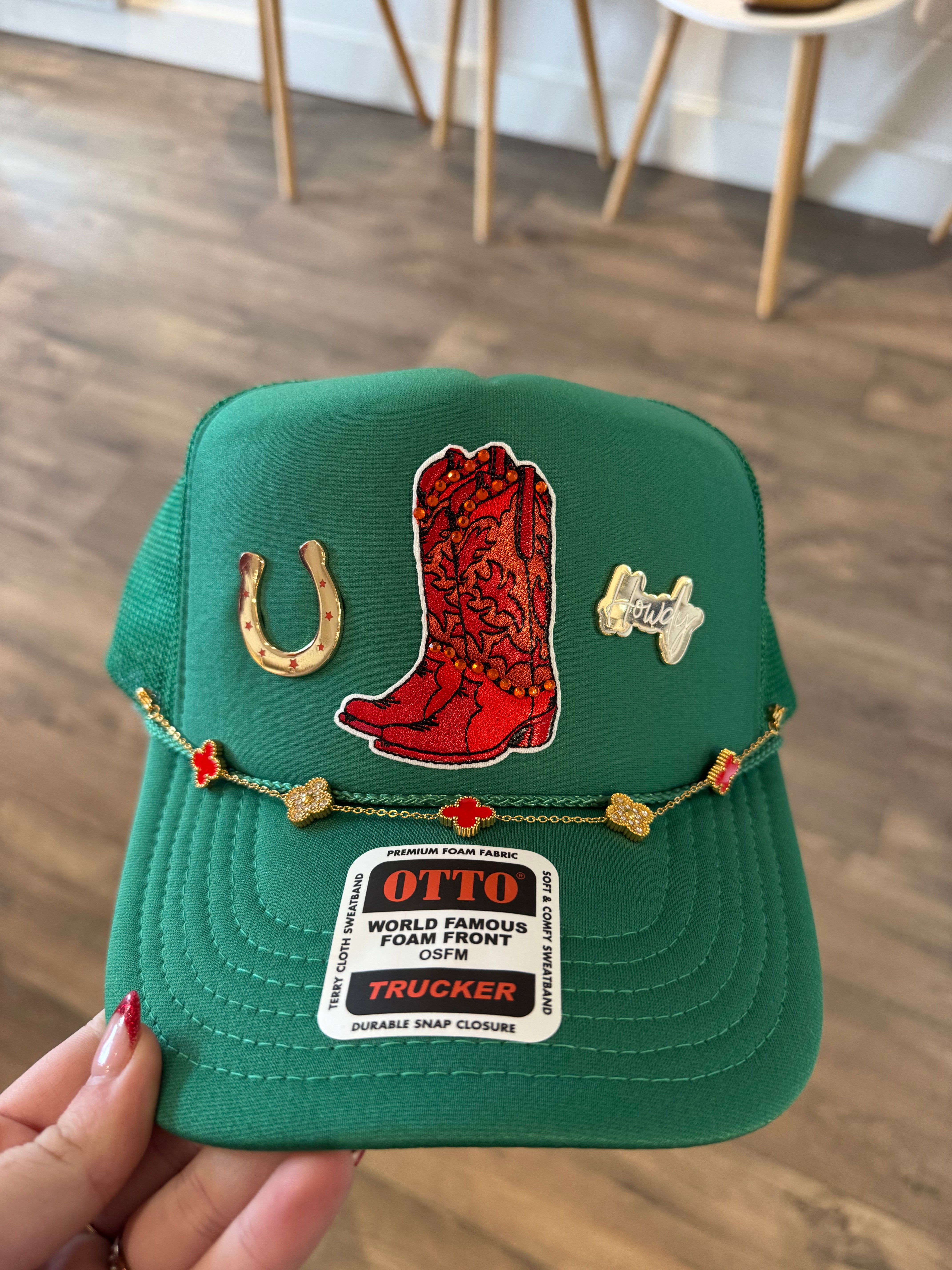 Green Design Trucker Hat