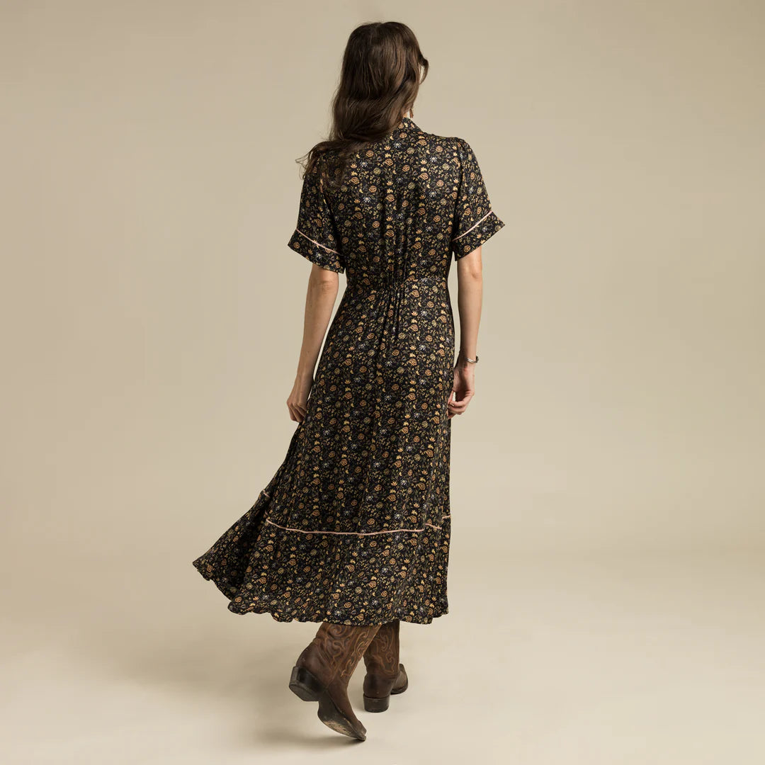 La Dahlia Dress in Black