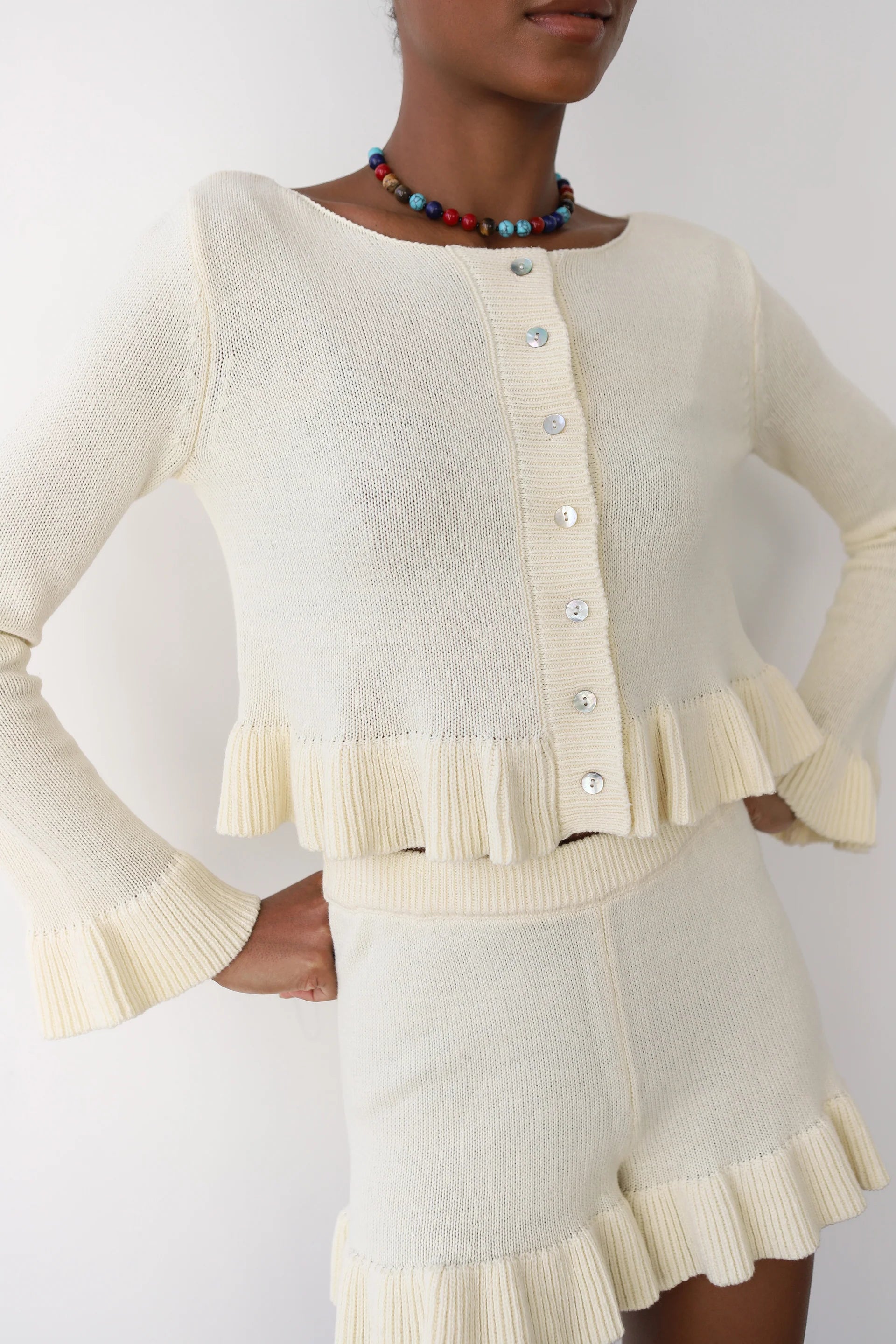 Lucia Cardigan in Creme