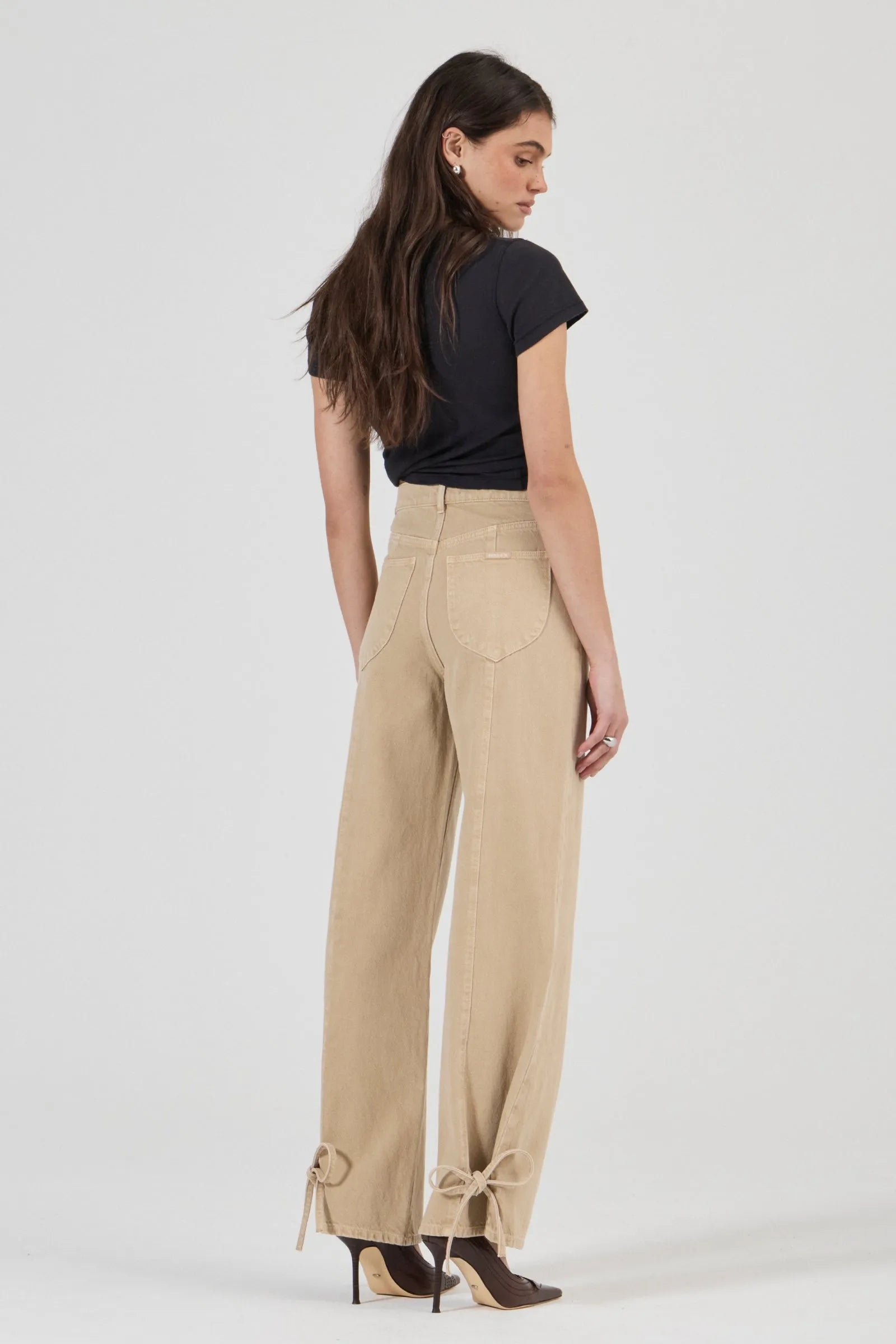 Relaxed Sailor Long Tie in Dune