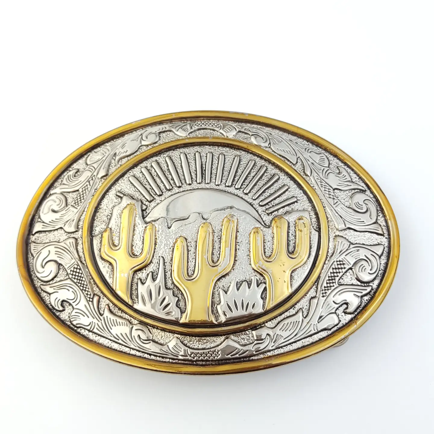 Western Oval Buckle with Cactus Design