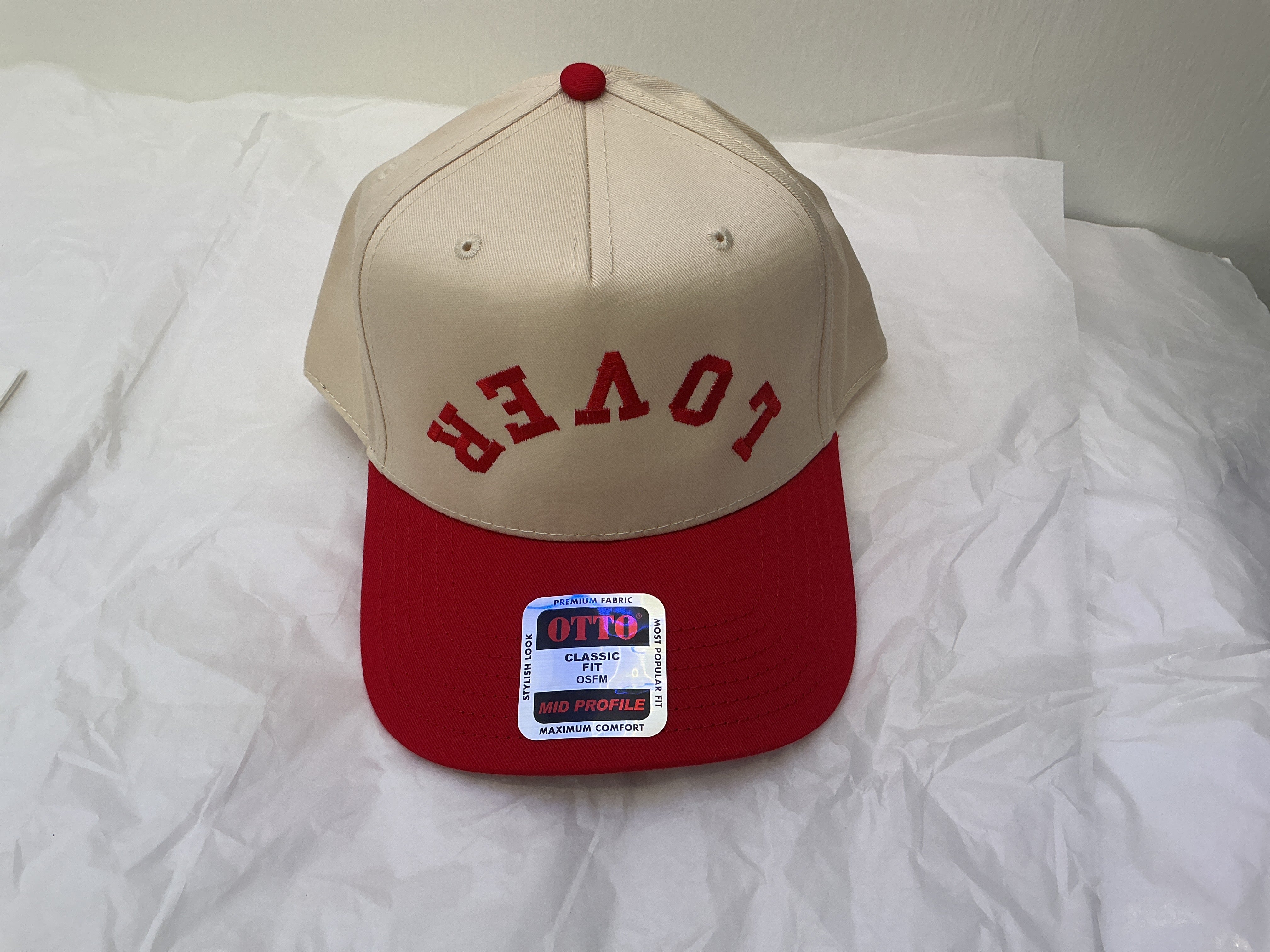 Lover hat