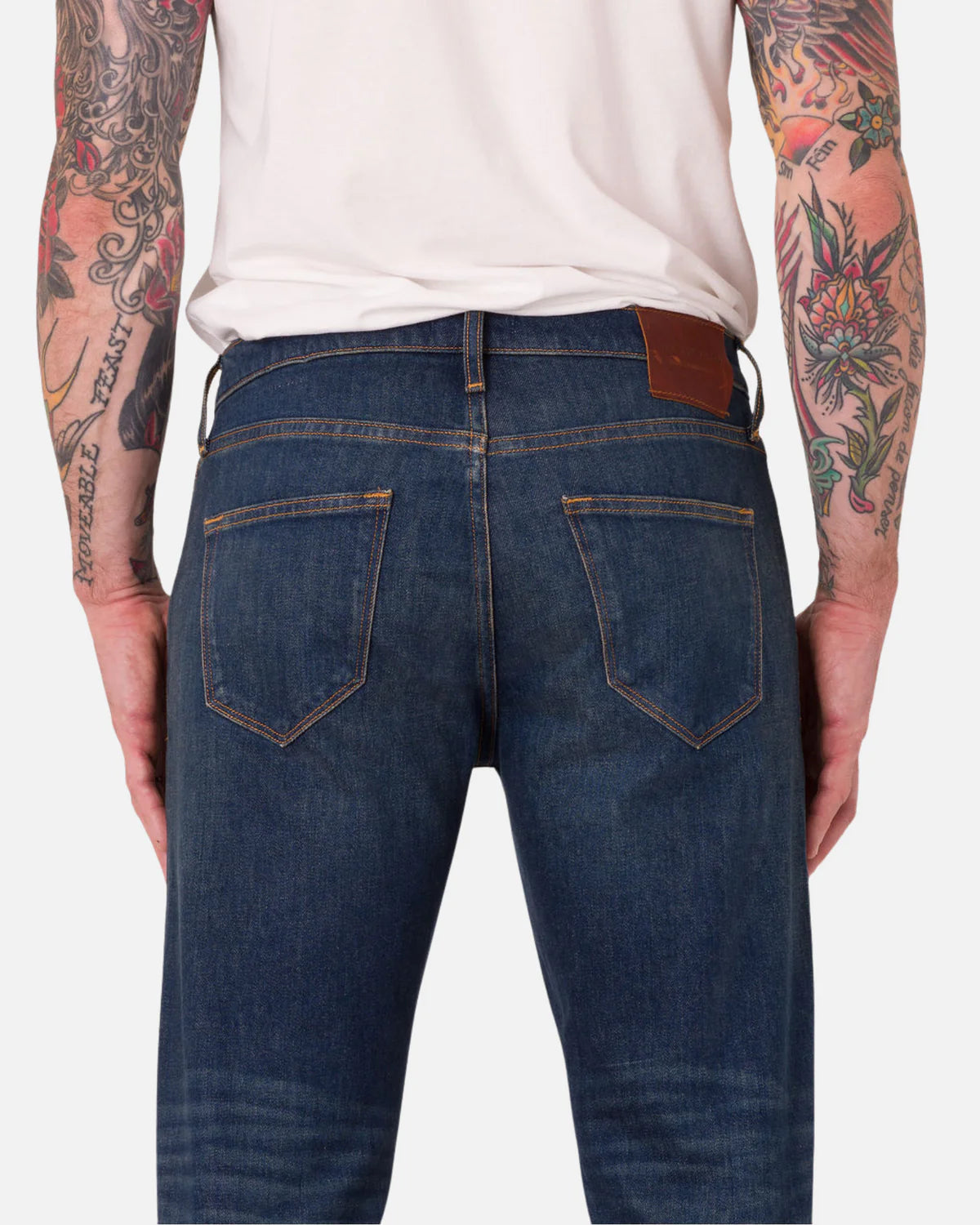 ATHLETIC STRAIGHT DENIM JEANS - DIRTY VINTAGE