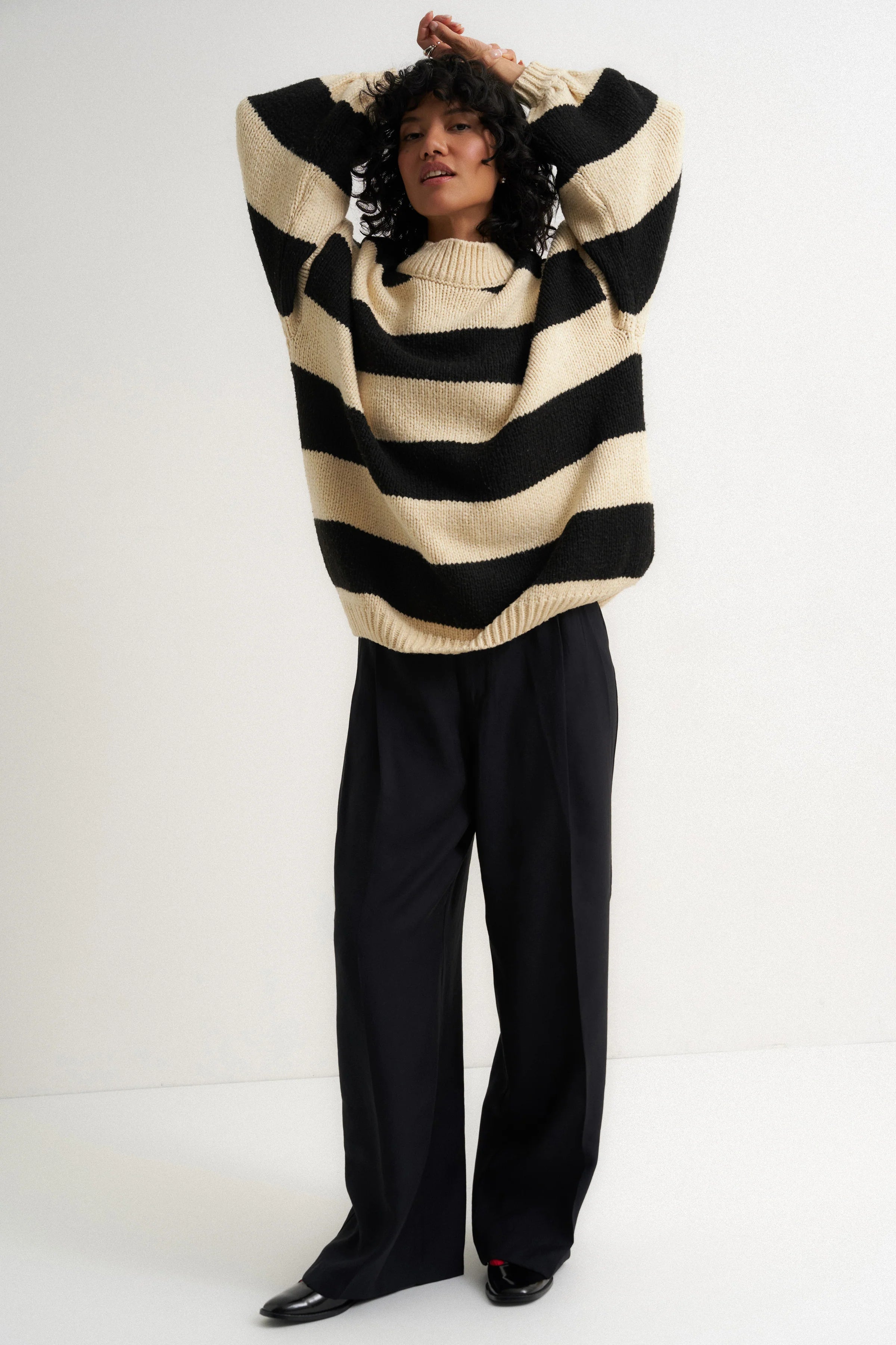 Bellamy Pullover - Black Stripe