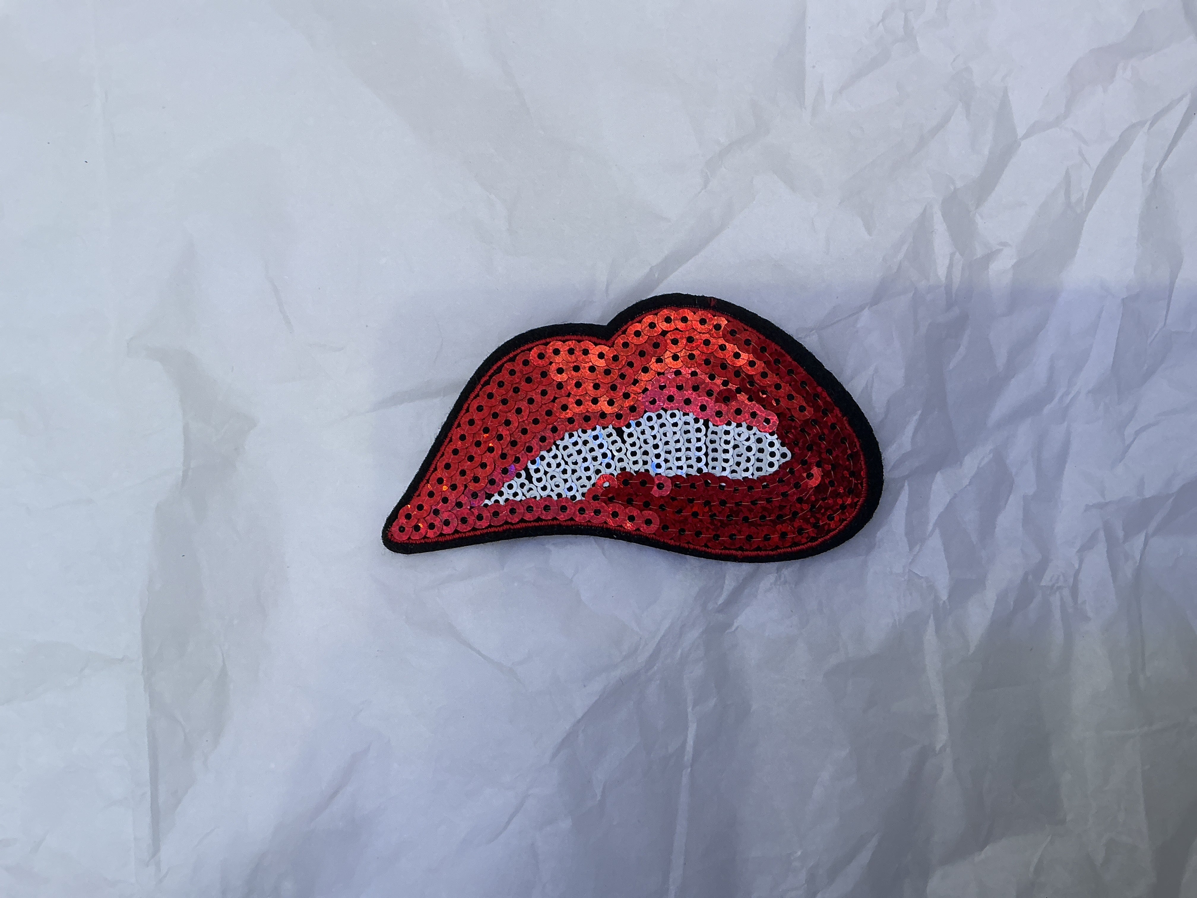 Lips sequin patch