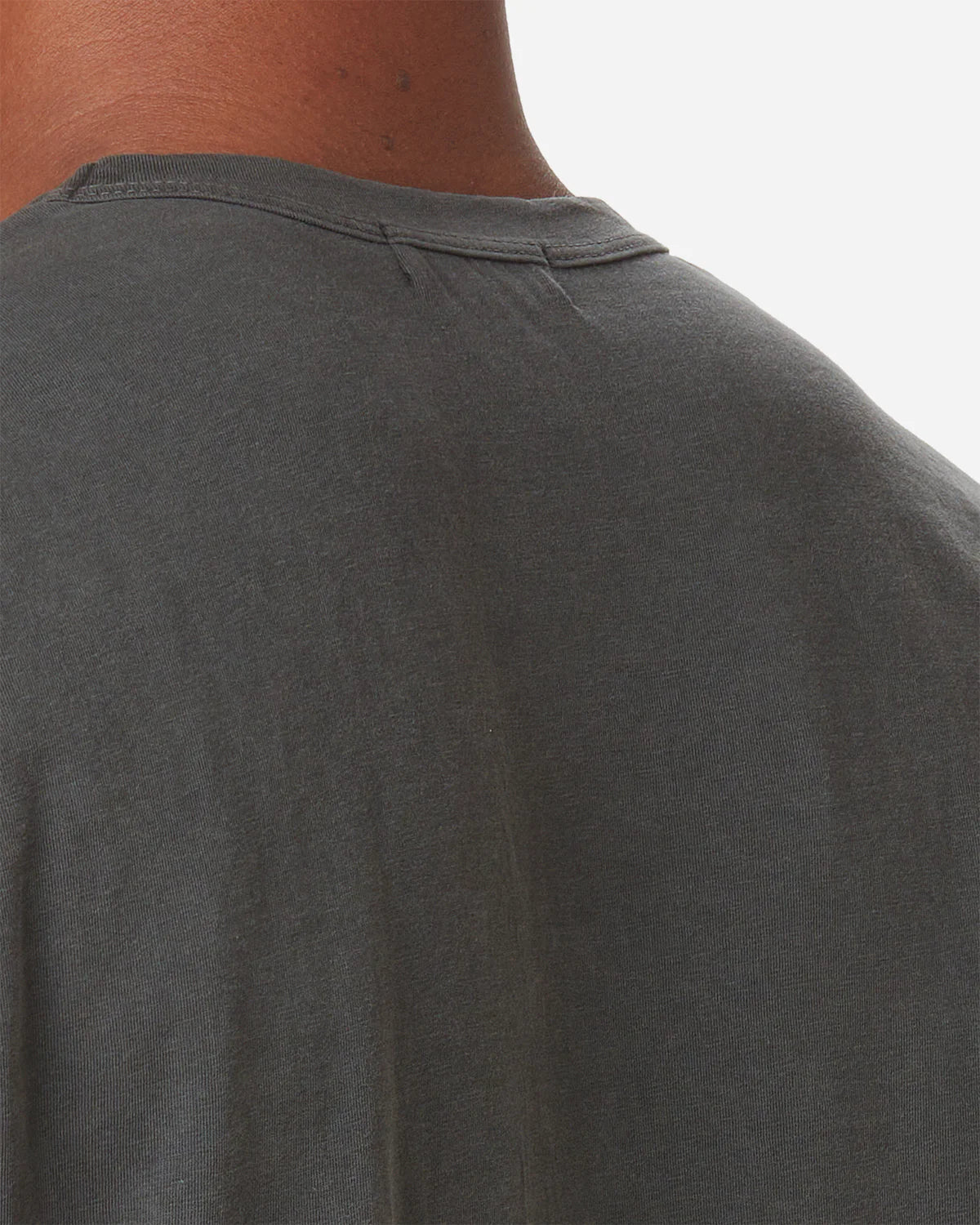 SUPER SOFT "SUPIMA" COTTON TEE - CARBON