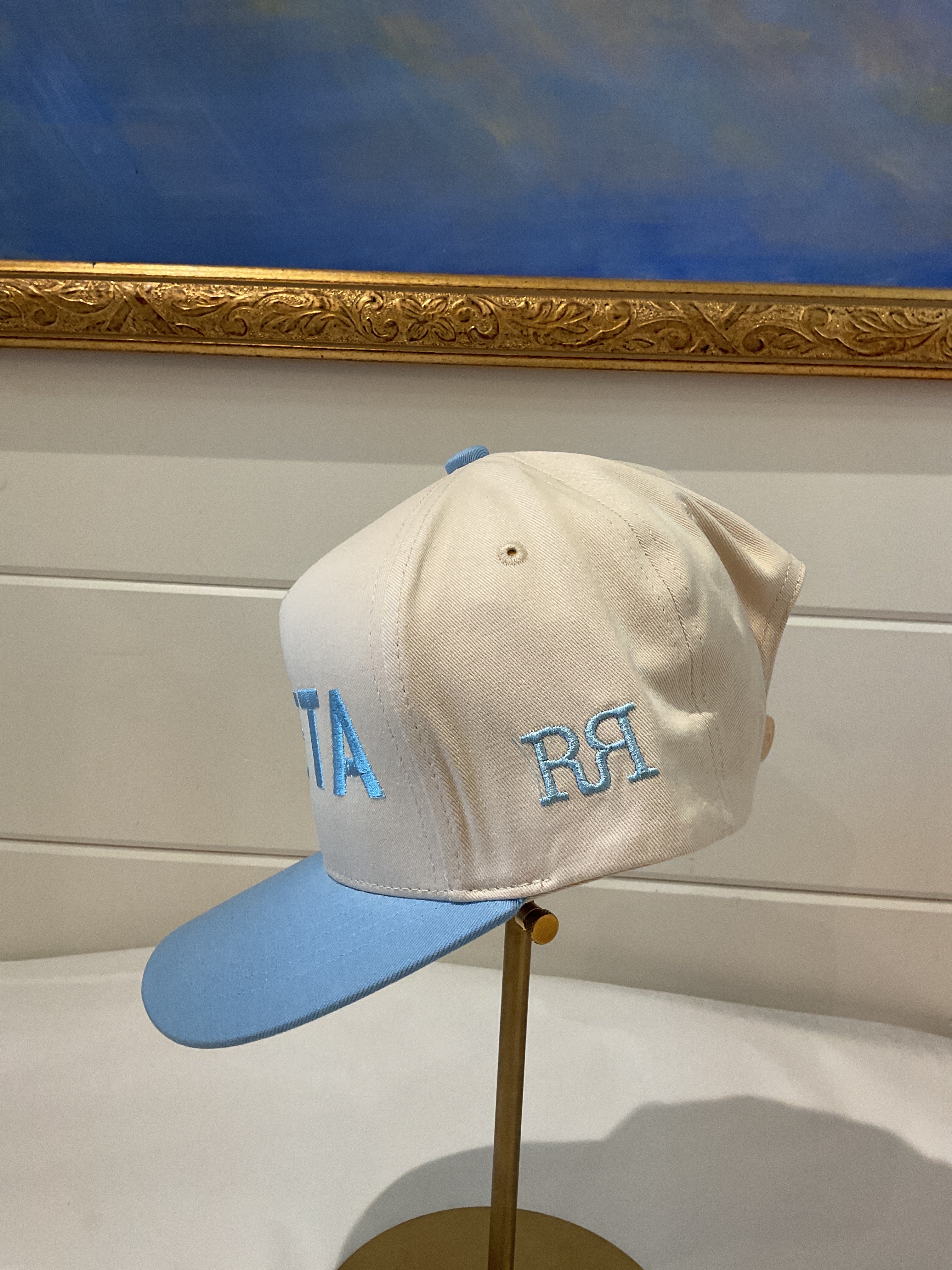 Notleta trucker hat