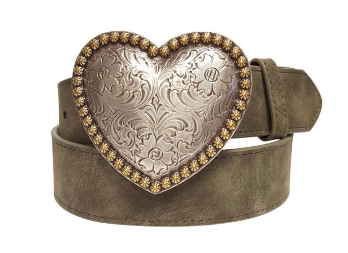 Western Heart Buckle W. Vintage Leather Belt- Cream