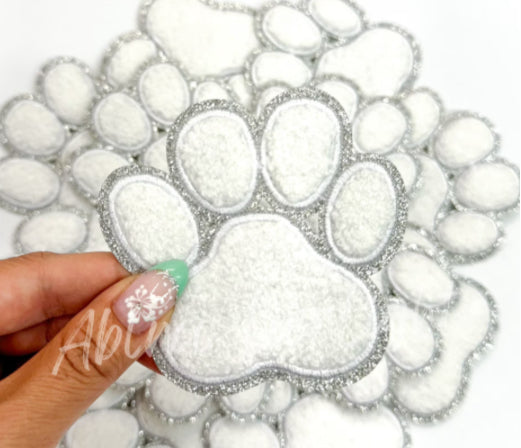 Large fluffy paw patch