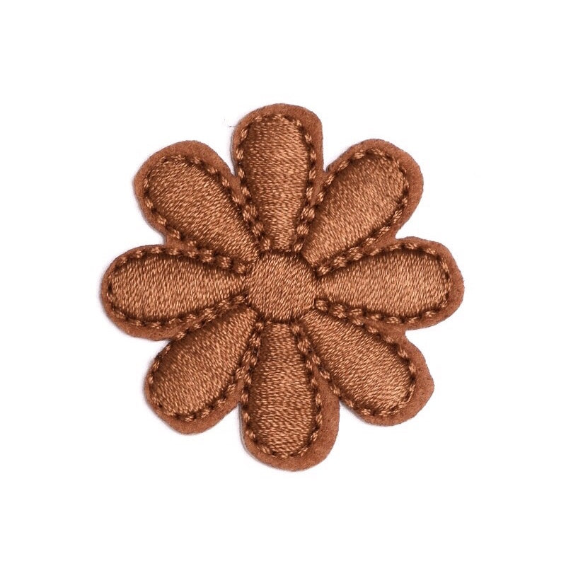 Small brown flower patch