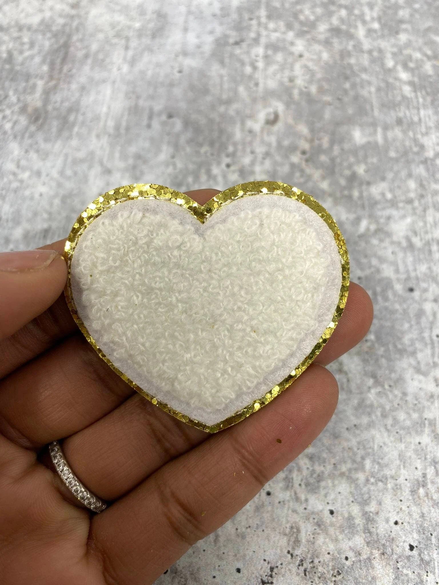 Fluffy heart patch