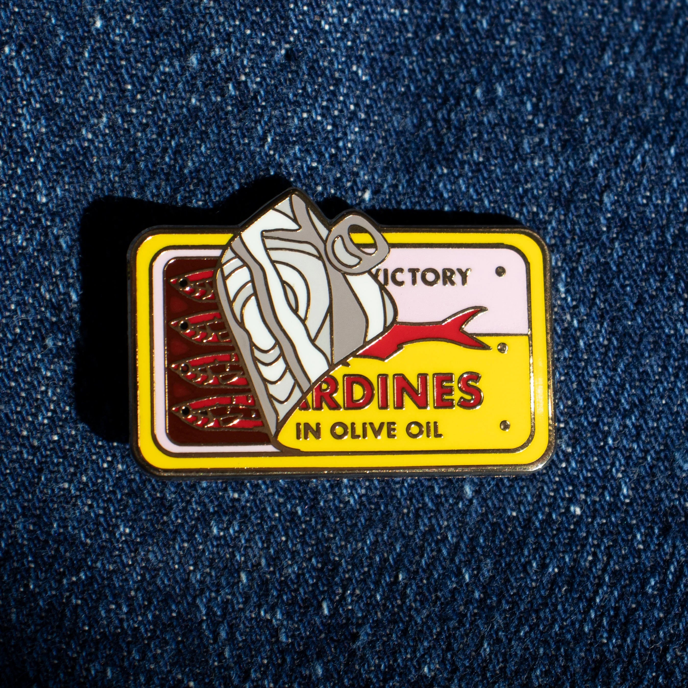 Open sardine pin