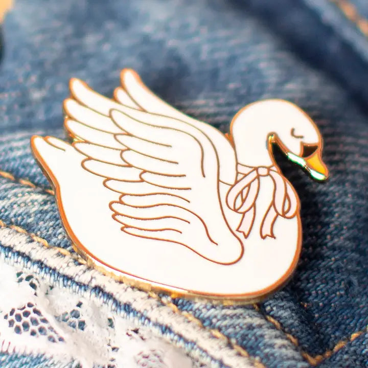 White swan pin