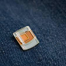 Whisky drink pin