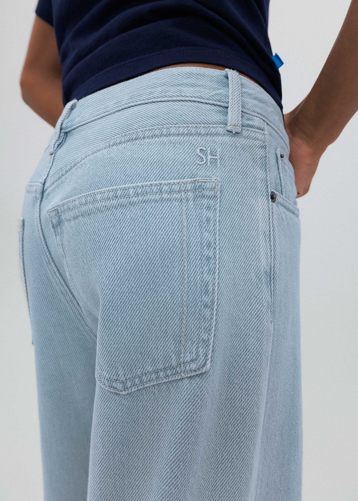 WALKER in CLOUD VINTAGE BLUE