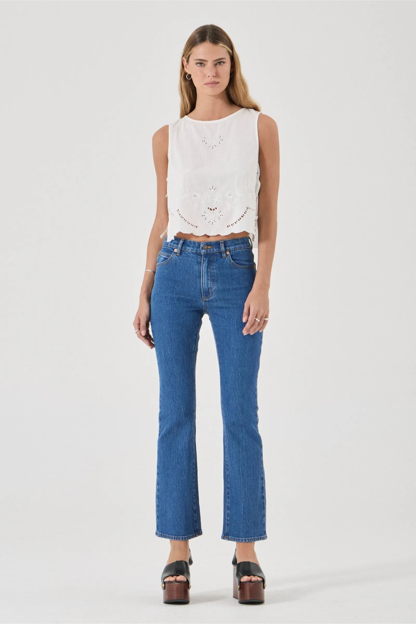 Midtown Bootcut Jean in Canyon Stone