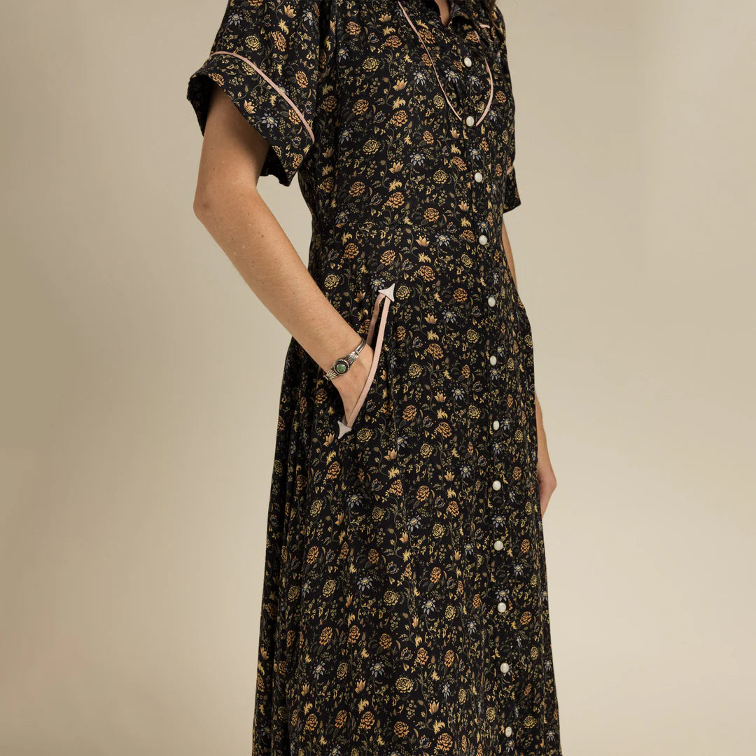 La Dahlia Dress in Black