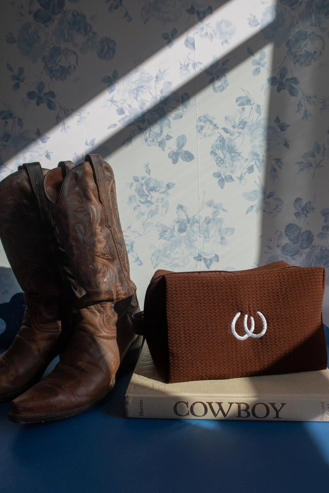 Smokey Stables Travel Bag