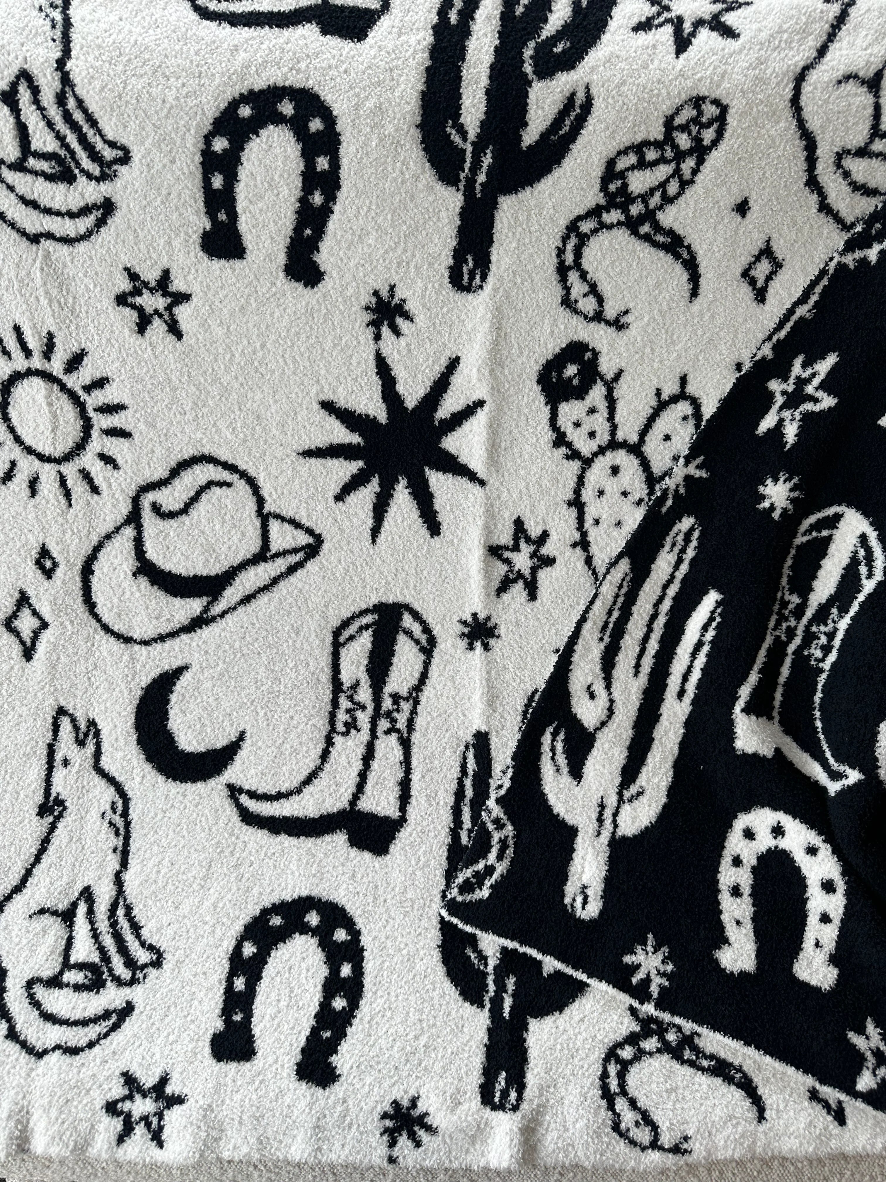 Western Luxe Home Blanket- Black/Cream