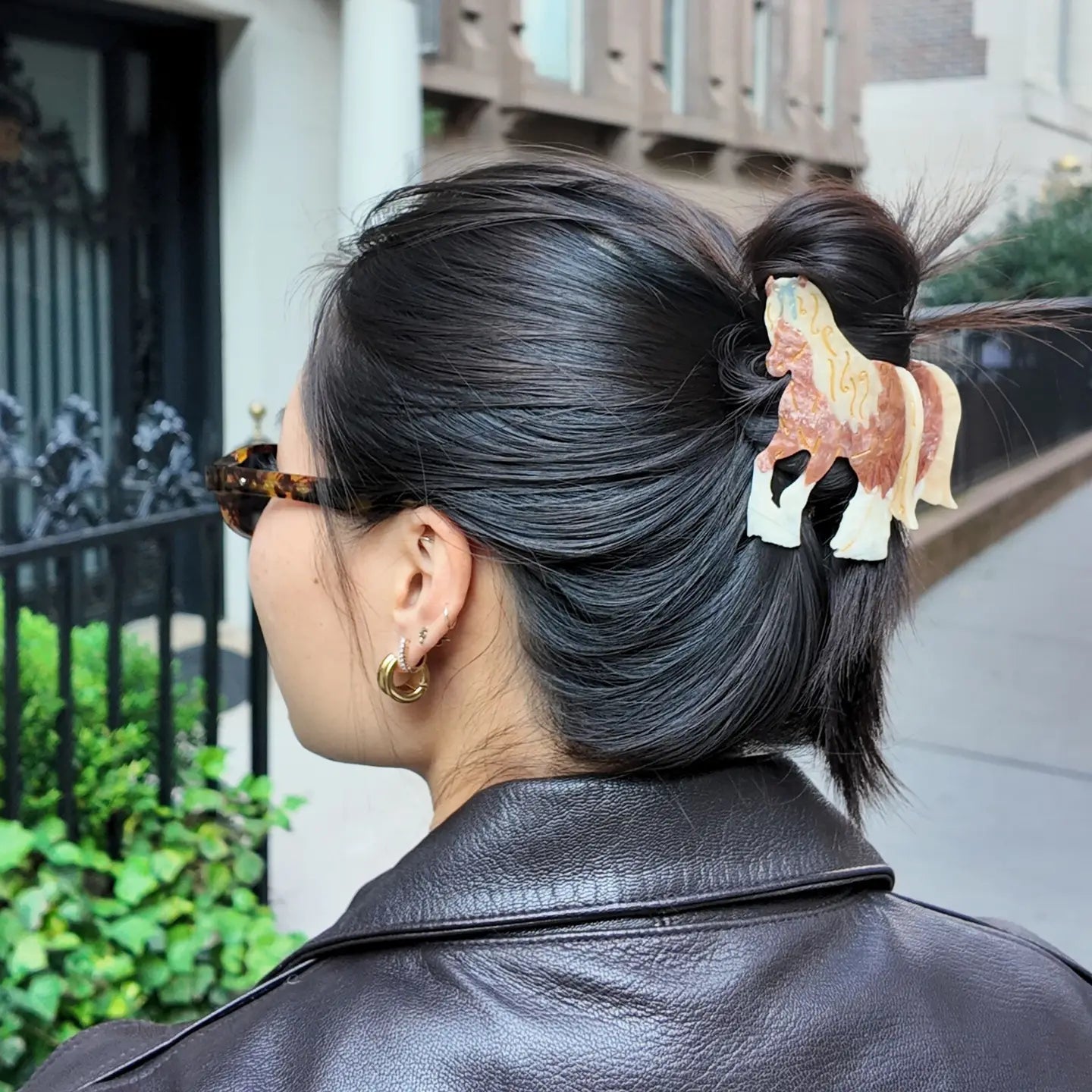 Hand-Painted Horse Claw Hair Clip | Eco-Friendly