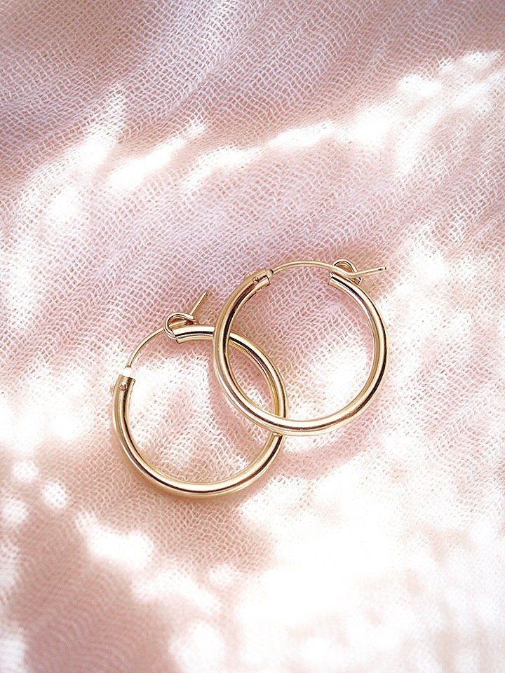 Everyday Gold Filled Hoops - Ahulani (Medium)